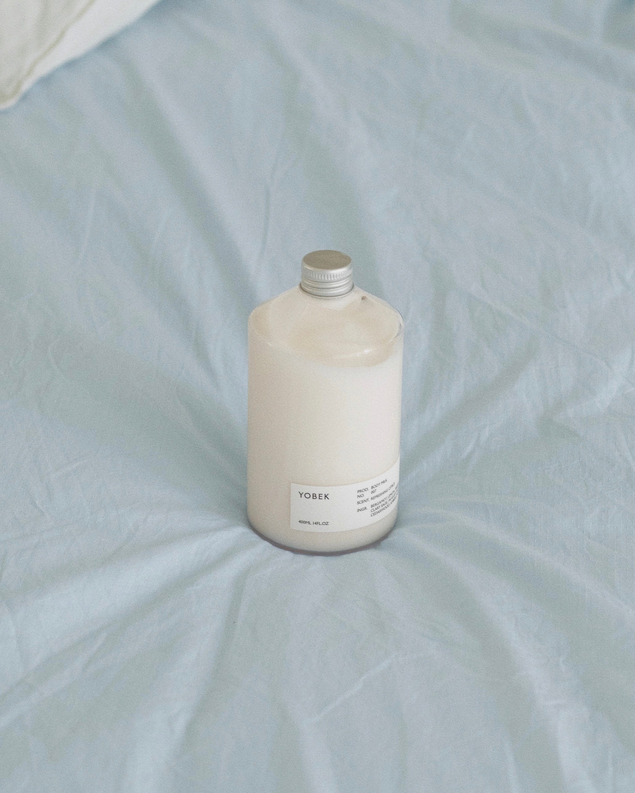 SMOOTH & MOIST BODY MILK